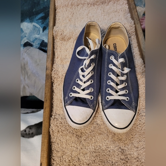 Low top Converse - Picture 1 of 3